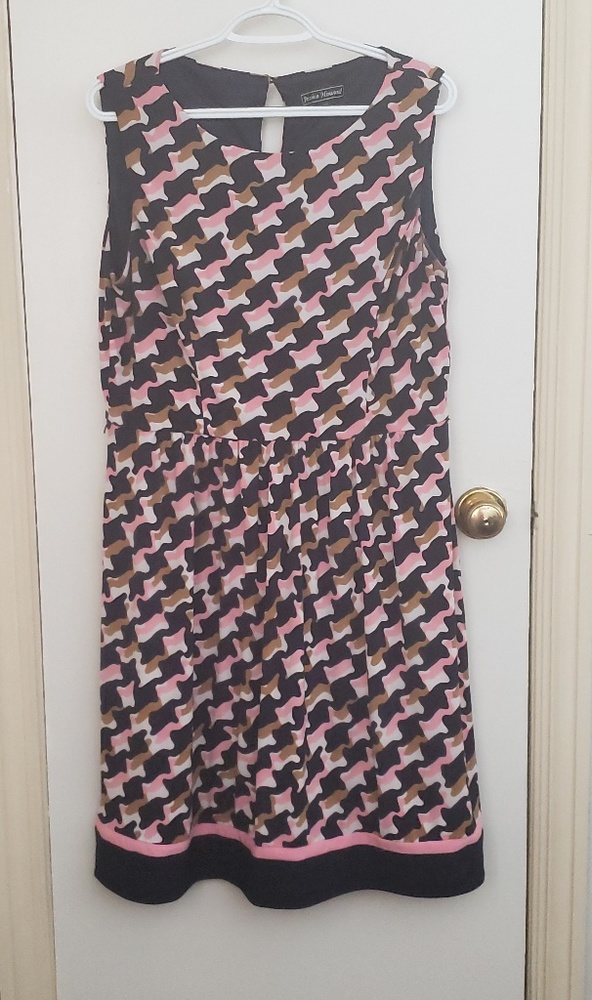 Jessica Howard dress